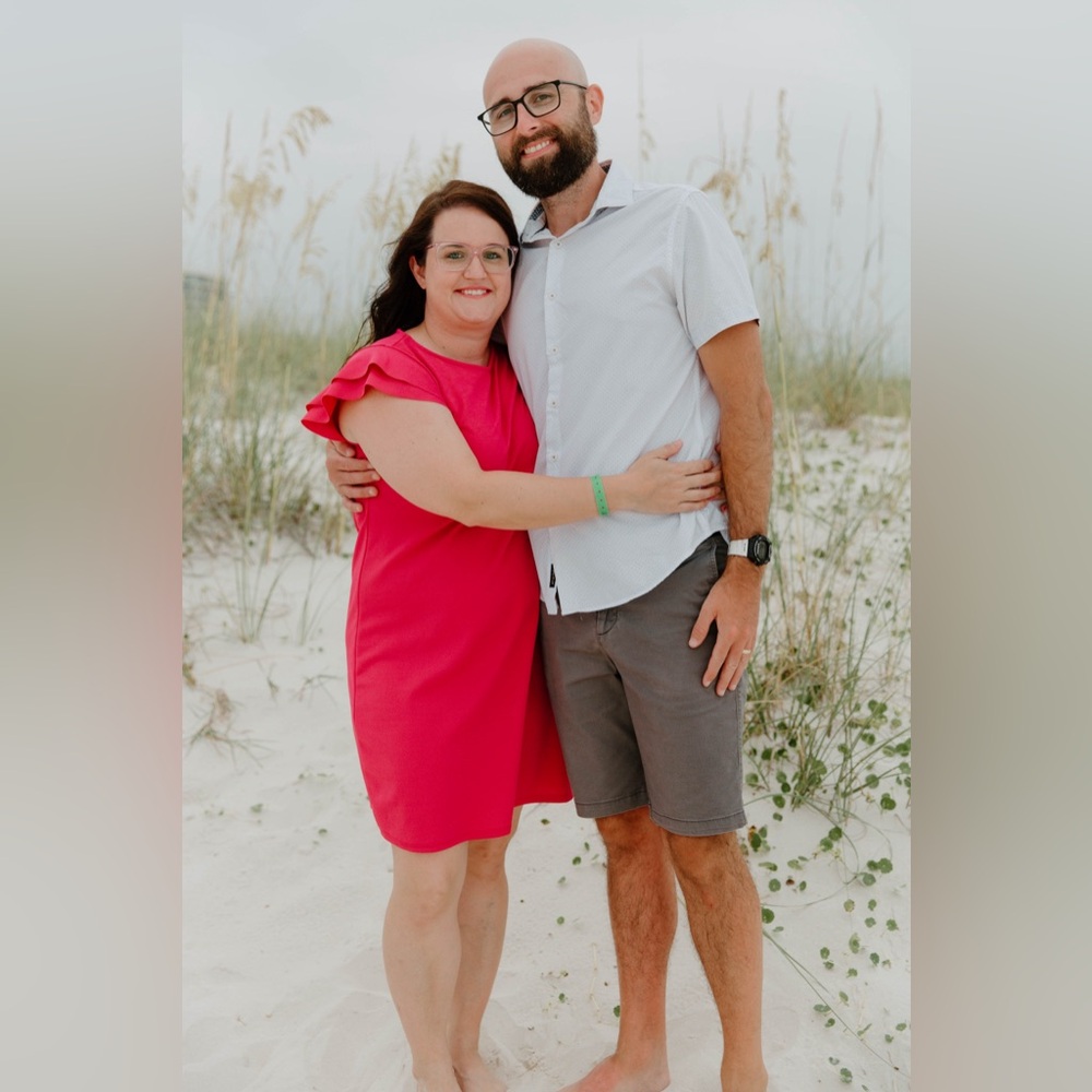 Meet your Posher, Sara **SALE SALE SALE**